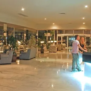 https://lucana.in-canary-islands.com