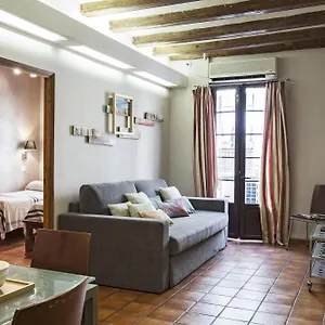 https://apartments-in-barcelona-guardia.catalonia-hotels.com