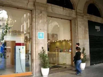 Отель Roma Reial Барселона Испания