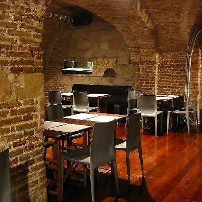 Отель Roma Reial Барселона